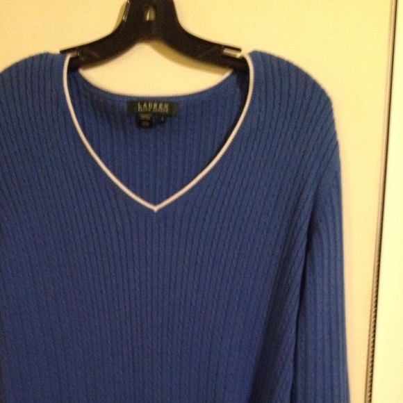 Sweater - Picture 2 of 2