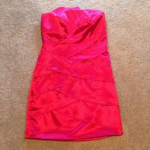 Show off your HOT Pink Curves!