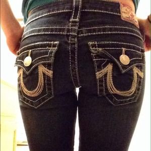 Never worn Size 25 True Religion dark denim