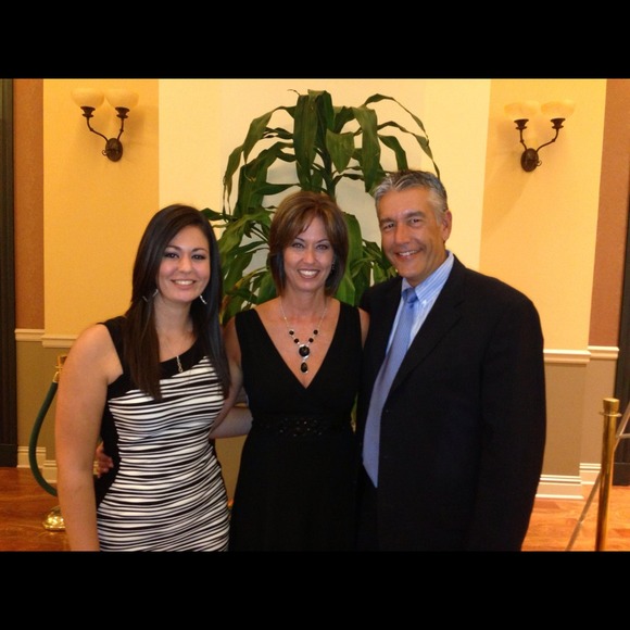 Meet your seller/buyer - Picture 2 of 4