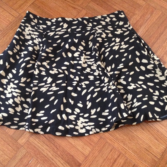 F21 Abstract Dot Skirt