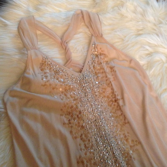 Express top line cocktail tank top! Size XS