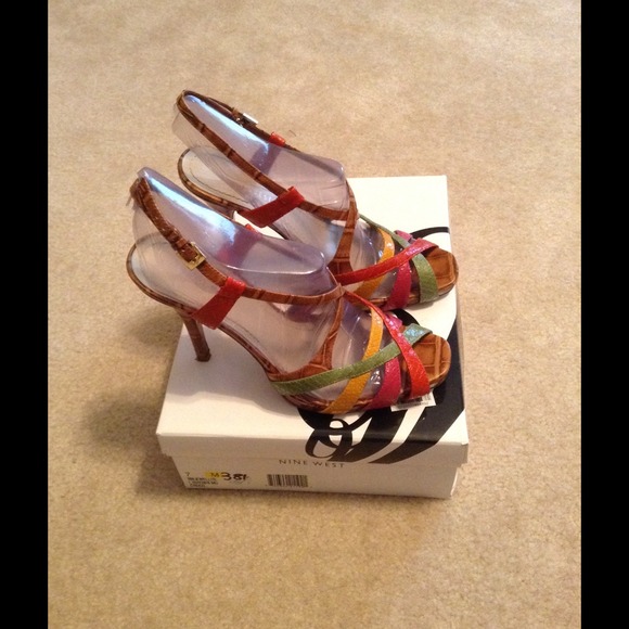 Multi-color Sandals - Picture 2 of 2