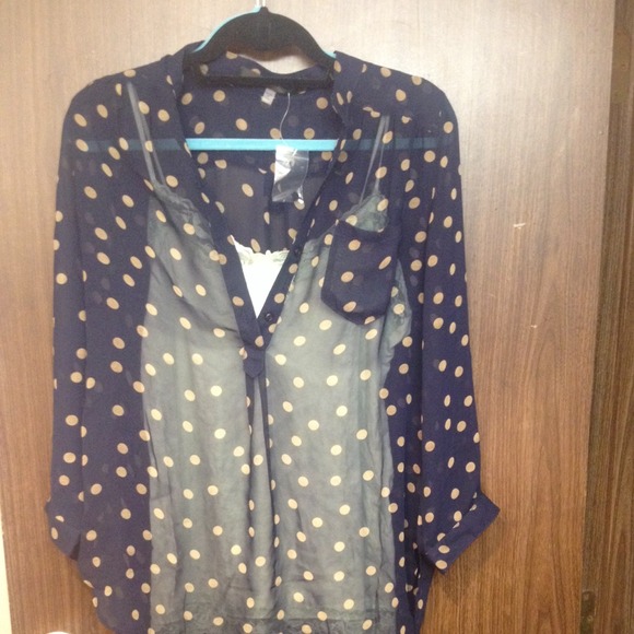 🚫🚫SOLD!!🚫🚫hosting for the weekend tunic🚫🚫