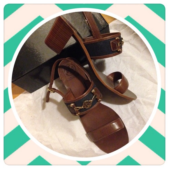 ⬇️️REDUCED Like new 💯 AUTH Tory Burch sandals