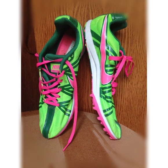 Nike Jana Star Shoes!