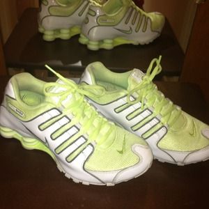REDUCED! Gently used Nike shox
