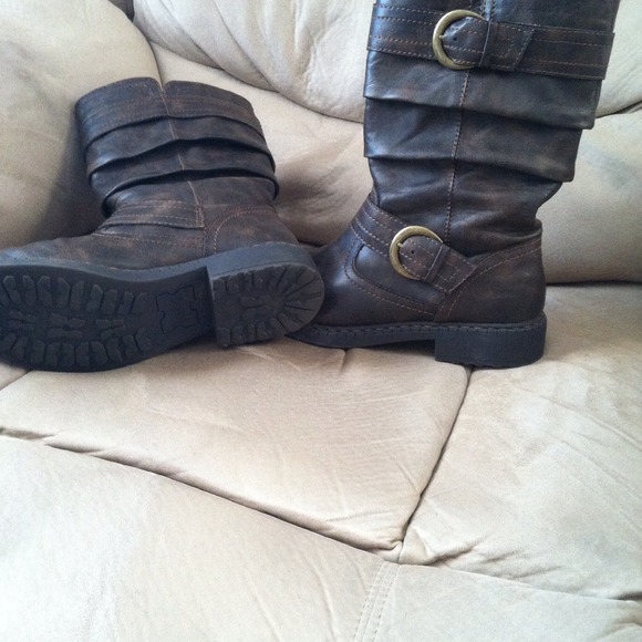 BOC brown slouch boots