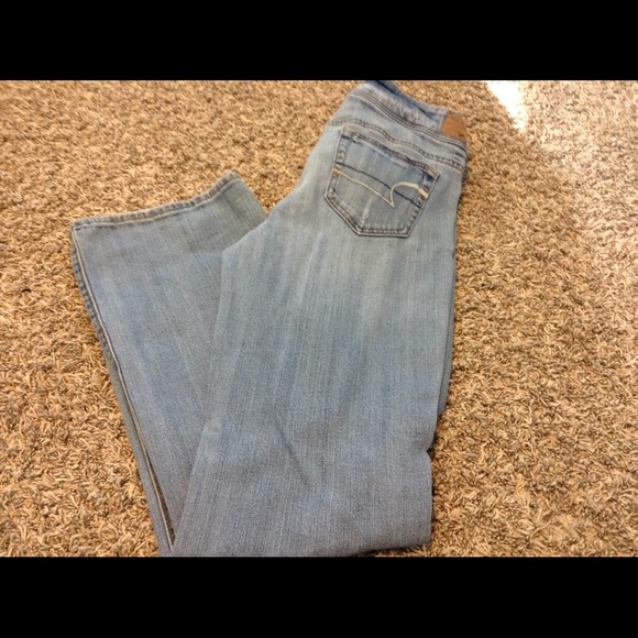 ❌SOLD❌American Eagle - Light Wash Slim Boot Jeans