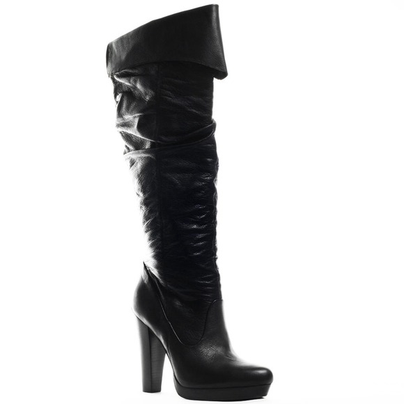 Jessica Simpson Boots - Picture 1 of 3