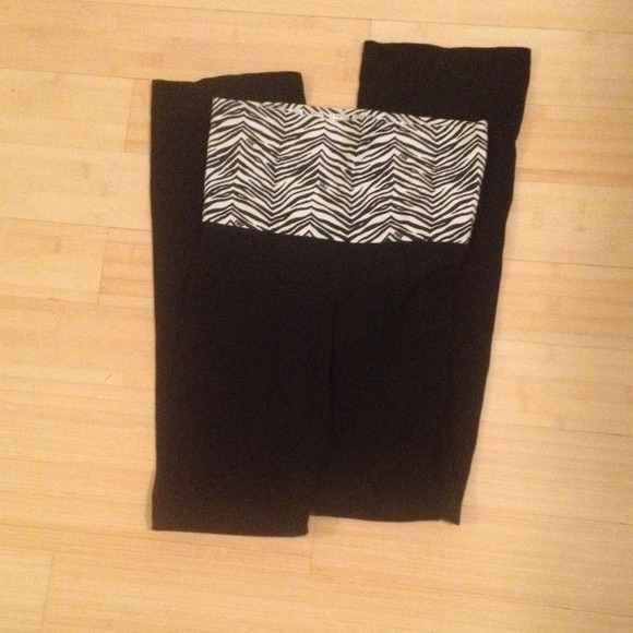 Bootcut Victoria's Secret yoga pants