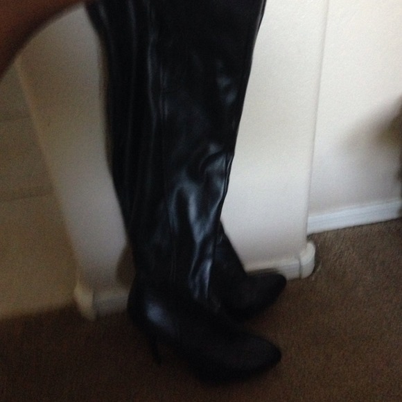 SOLD - Picture 2 of 4