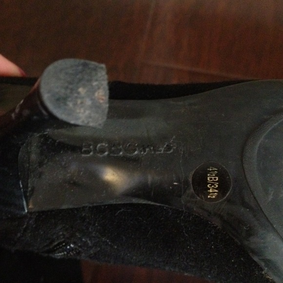 🔴SOLD IN A BUNDLE🔴Black Suede BCBG lace up Boots - Picture 4 of 4