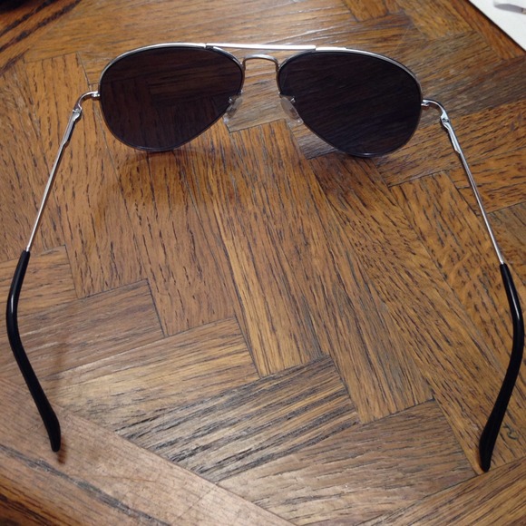 Aviators - Picture 3 of 4