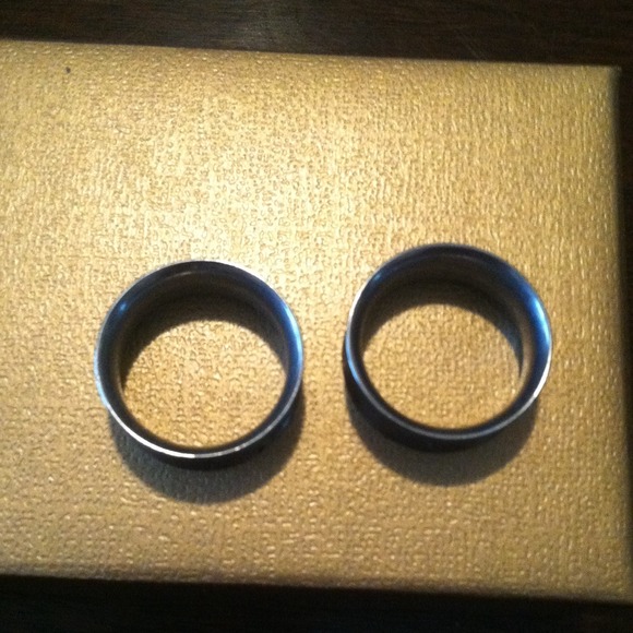 7/8" metal tunnels