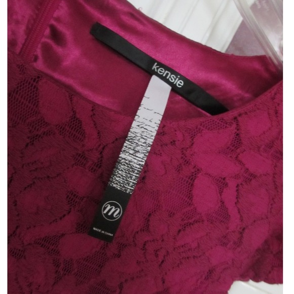 Kensie Lace Dress - Picture 3 of 3