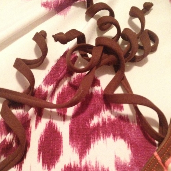 Local Motion hawaiin bikini top medium - Picture 3 of 3