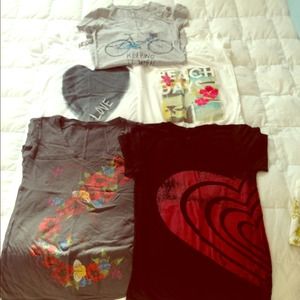 Bundle of 5 T-shirts