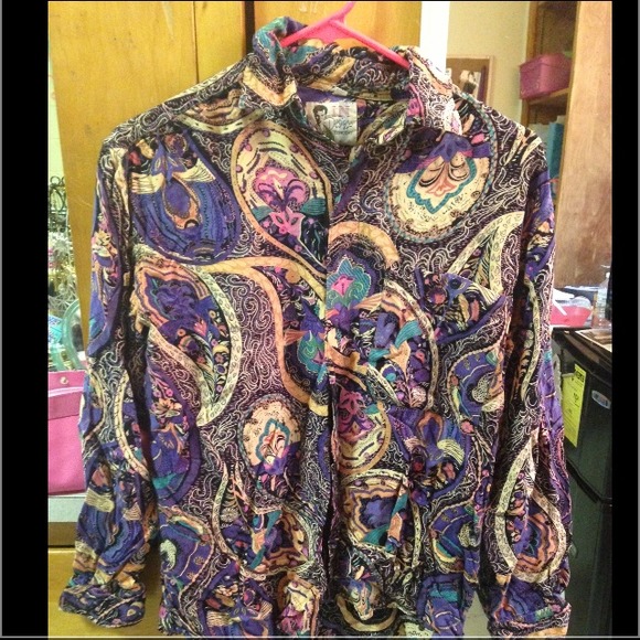 Vintage paisley print button down