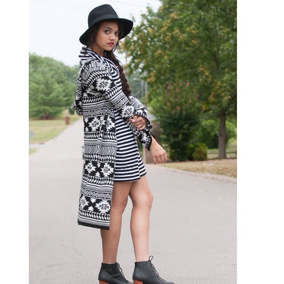 ProjectMaganda - Picture 2 of 3