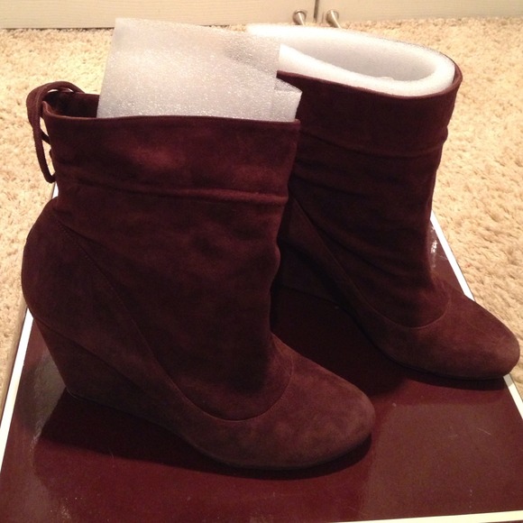 ❌NA❌BCBG Brown boots