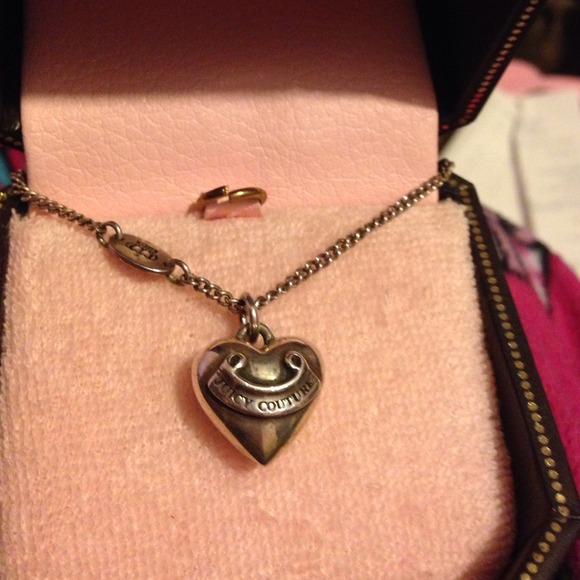 AUTHENTIC Juicy Couture Heart ❤️ Necklace - Picture 3 of 5