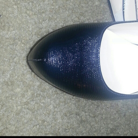 Sexy Faux Snake Hidden Platform Pump - Picture 3 of 4