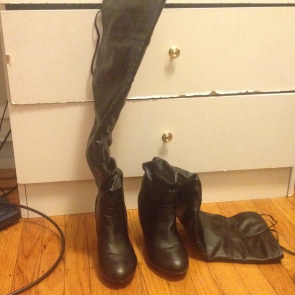 Boots - Picture 1 of 2