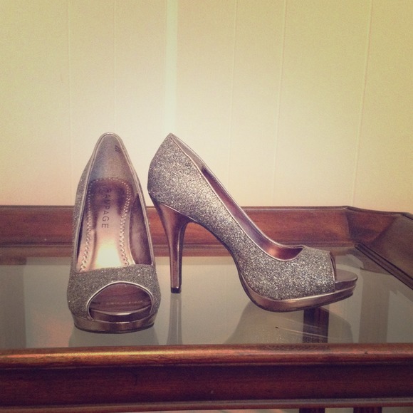 **Reduced**Rampage glitter peep-toe pumps