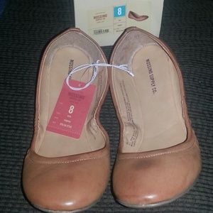 Mossimo Ballerina Flats Cognac Size 8