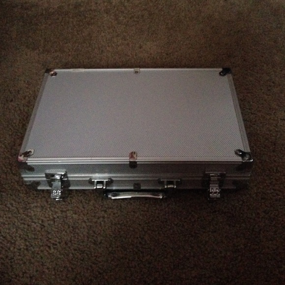 Poker set - Picture 2 of 2