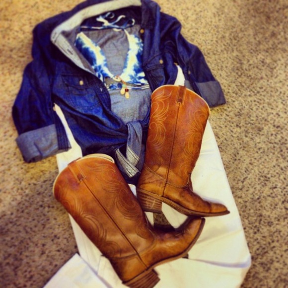Acme Boots - Host pick 11/28 Acme cowboy boots made in the USA!