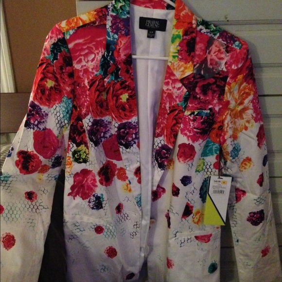 Amazing floral brazer from Prabal Gurang - Picture 1 of 2