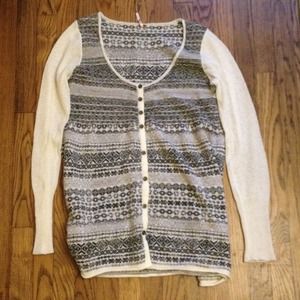 SOLD IN BUNDLE------Free People soft sweater