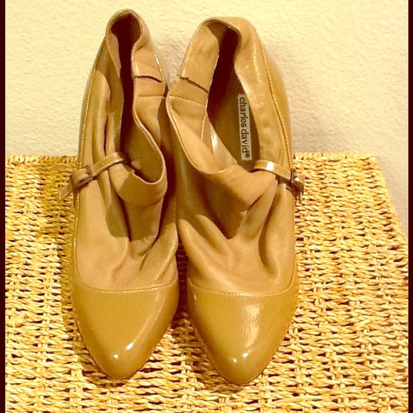 SOLD BUNDLeCharles David patent leather bootie