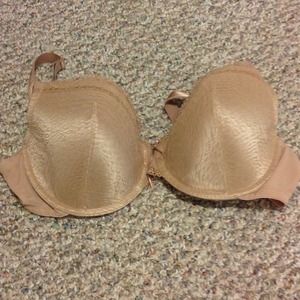 36dd bra.  NWOT