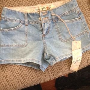 Brand tyte shorts size 3