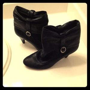 Steve Madden ankle booties