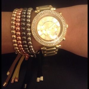 Mk Gold watch