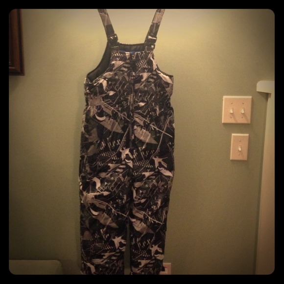 Boys youth size 7 winter/ski bibs