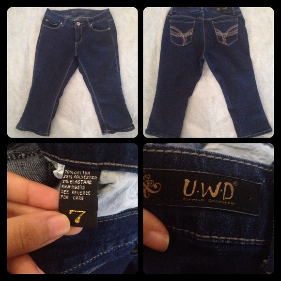 Capris - Picture 2 of 4