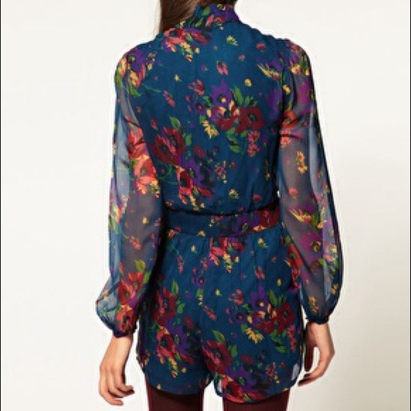 ASOS Pussybow Floral Playsuit - Picture 3 of 3