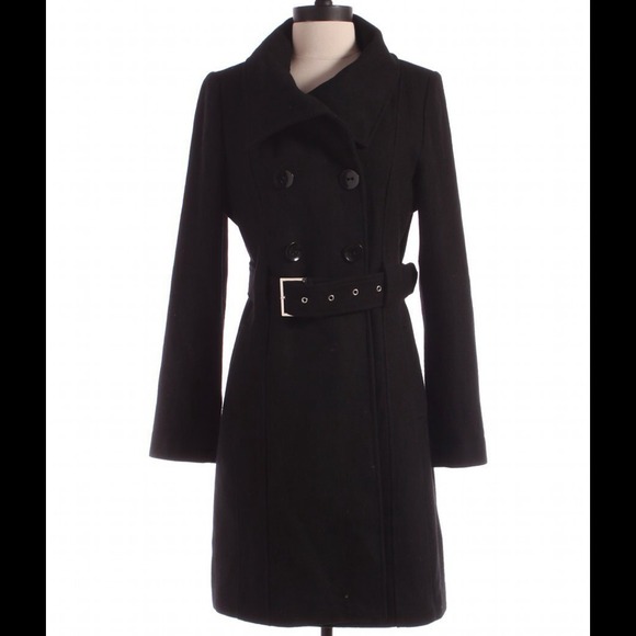 Guess Coat!! - Picture 1 of 4