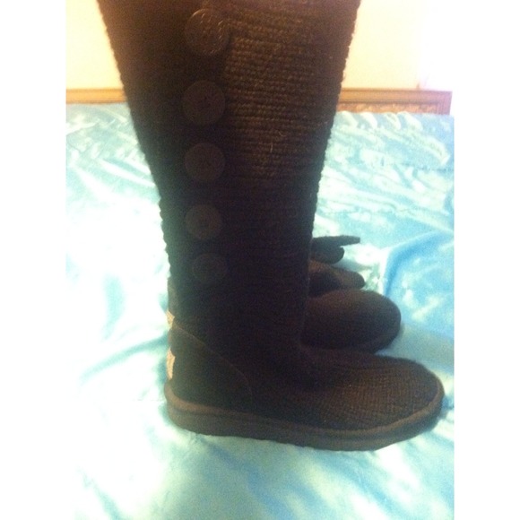 Women's black classic cardy boots