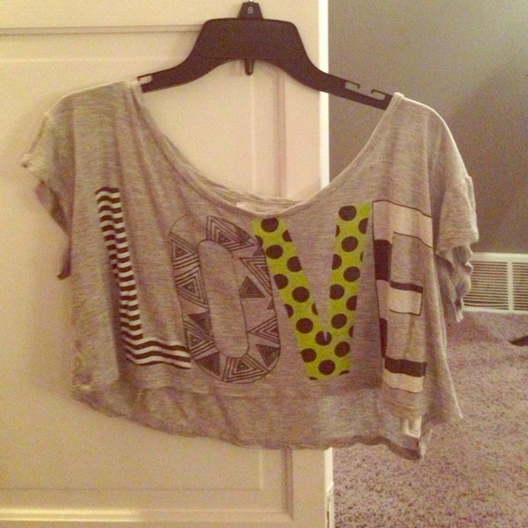 Love crop top
