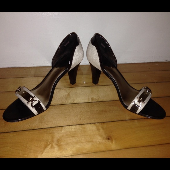 Etienne Aiger Shoes - Etienne Aigner cute linen and leather shoes