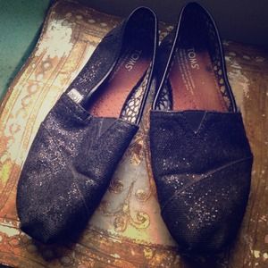 〰LAST CHANCE〰 Black Glitter TOMS