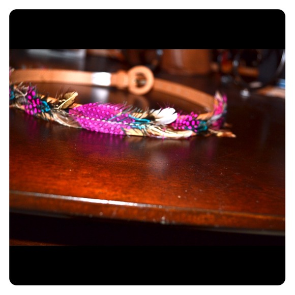 Feather belt