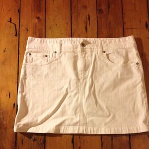 J Crew pink denim skirt. Size 12.