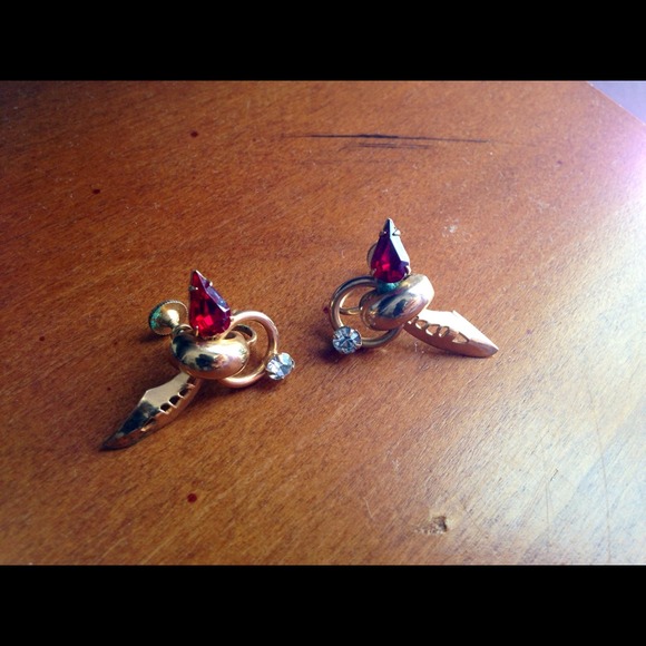Gold Earring